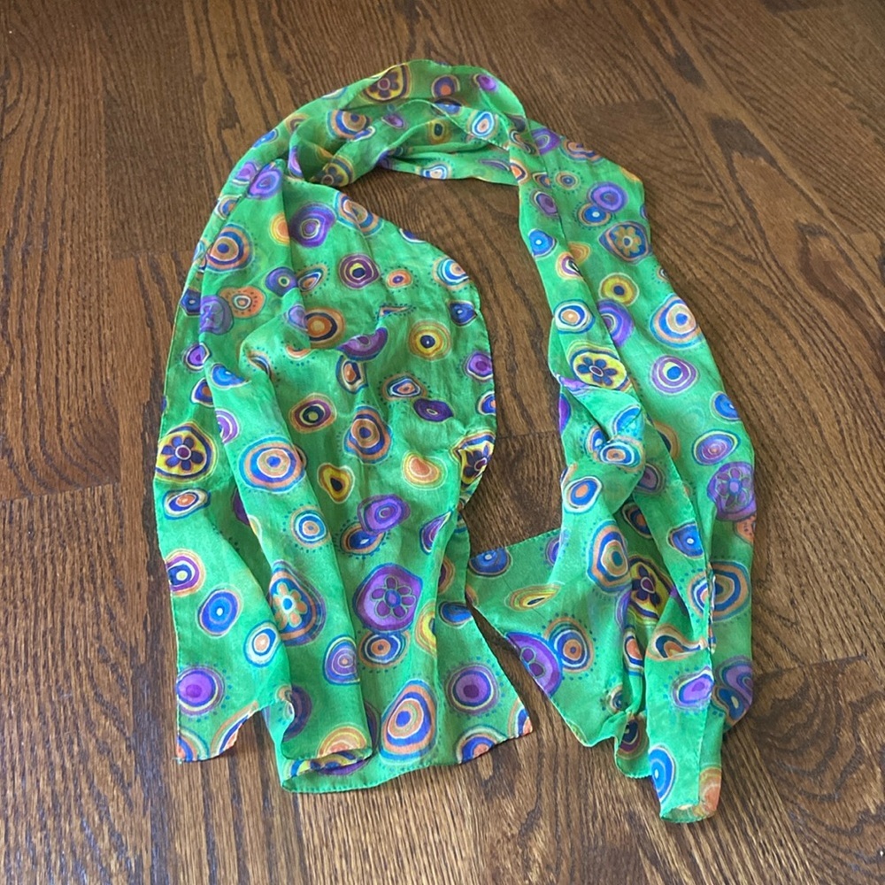 Scarf!
